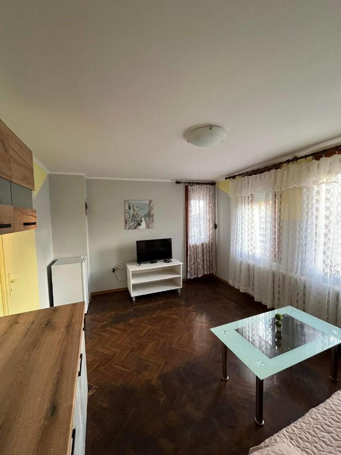 Апартаменти За Гости Nessebar Exterior foto